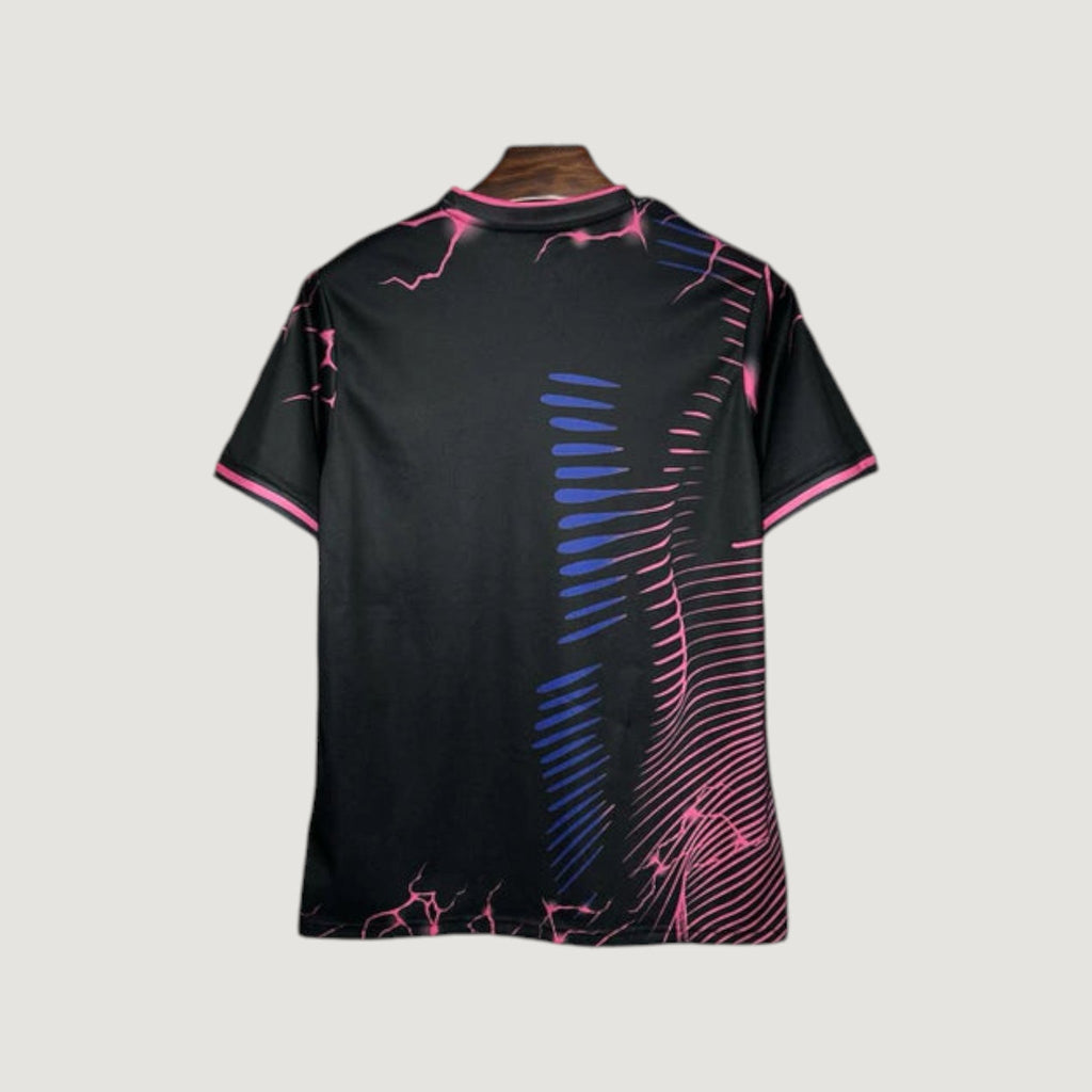 Real Madrid – Concept Kit 25/26 – Black &amp; Pink