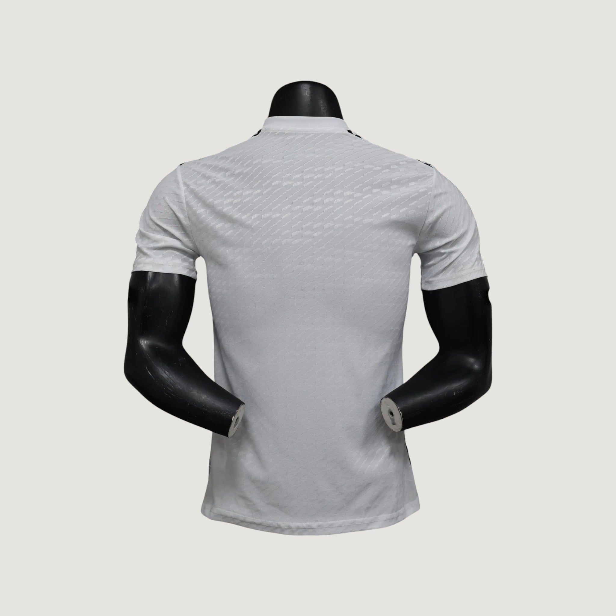 Japon – Maillot Concept 25/26 (PRO) – Blanc & Noir